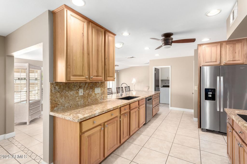 property-img