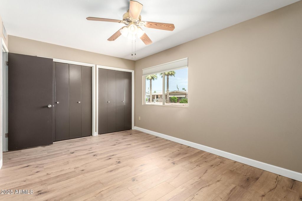 property-img