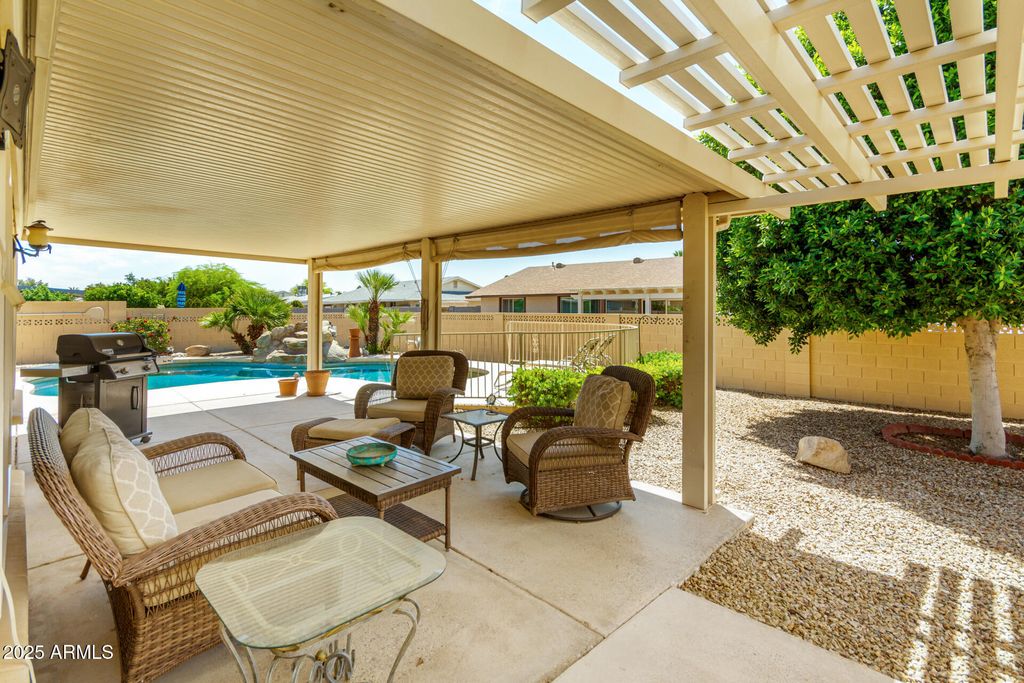 property-img