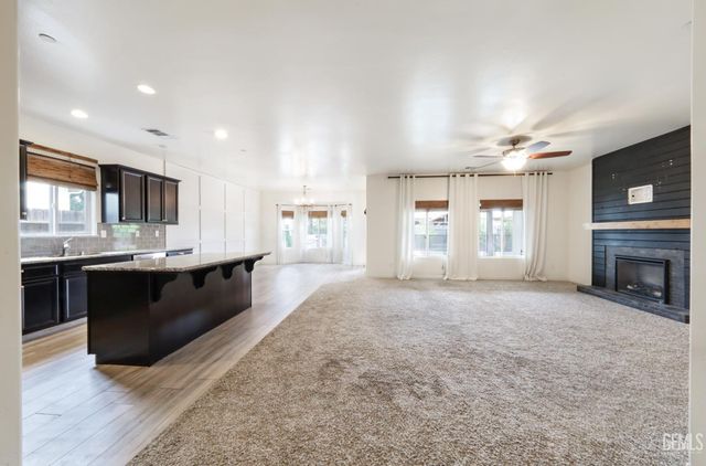 15001 Cotton Blossom Avenue, Bakersfield, CA 93314
