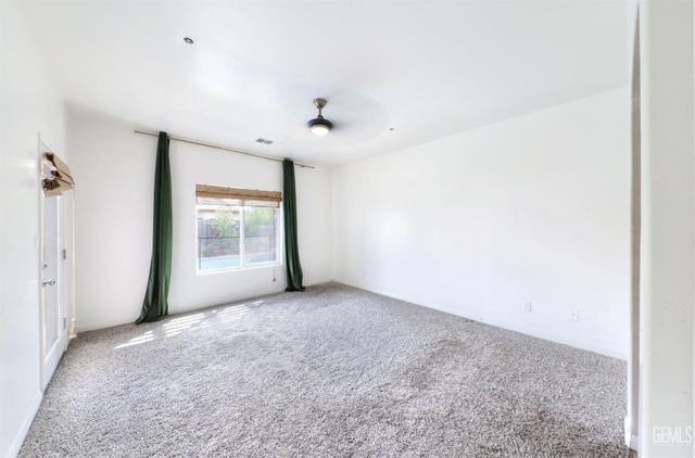 15001 Cotton Blossom Avenue, Bakersfield, CA 93314