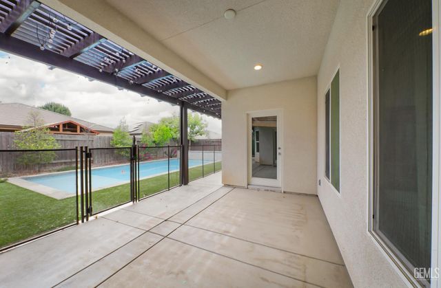 15001 Cotton Blossom Avenue, Bakersfield, CA 93314