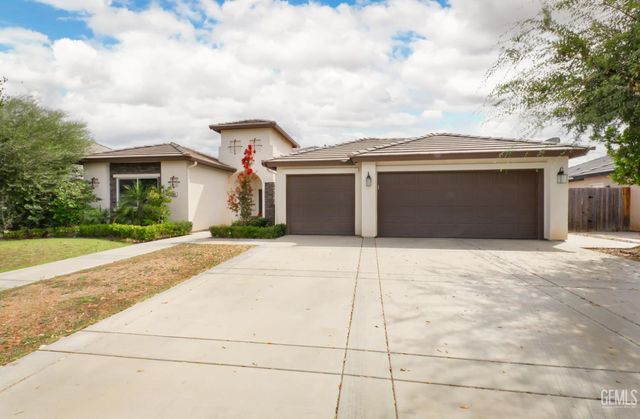 15001 Cotton Blossom Avenue, Bakersfield, CA 93314