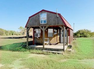 103 Dogfish, Palacios, TX 77465