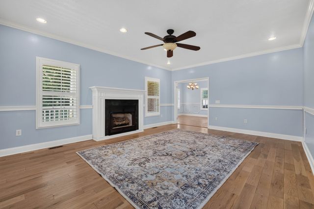 3989 Cadiz Rd, Bumpus Mills, TN 37028