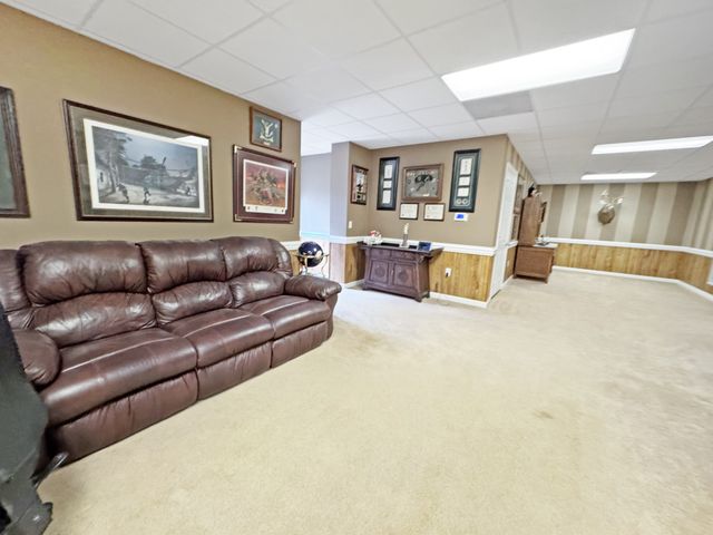3989 Cadiz Rd, Bumpus Mills, TN 37028
