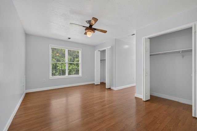 3989 Cadiz Rd, Bumpus Mills, TN 37028
