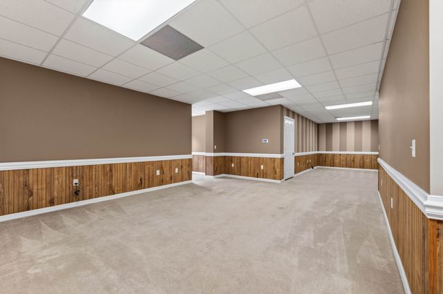 3989 Cadiz Rd, Bumpus Mills, TN 37028