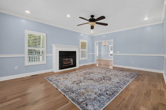 3989 Cadiz Rd, Bumpus Mills, TN 37028