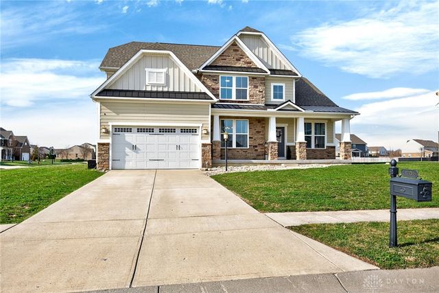 1706 Meadow Creek Court, Centerville, OH 45458