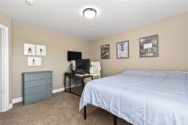 1706 Meadow Creek Court, Centerville, OH 45458