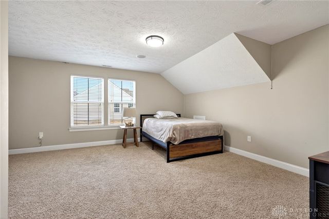 1706 Meadow Creek Court, Centerville, OH 45458