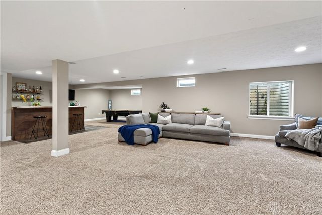 1706 Meadow Creek Court, Centerville, OH 45458