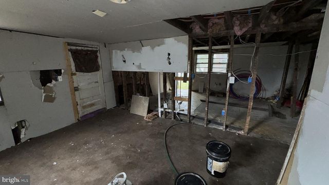 521 WOODSIDE AVE, Cumberland, MD 21502