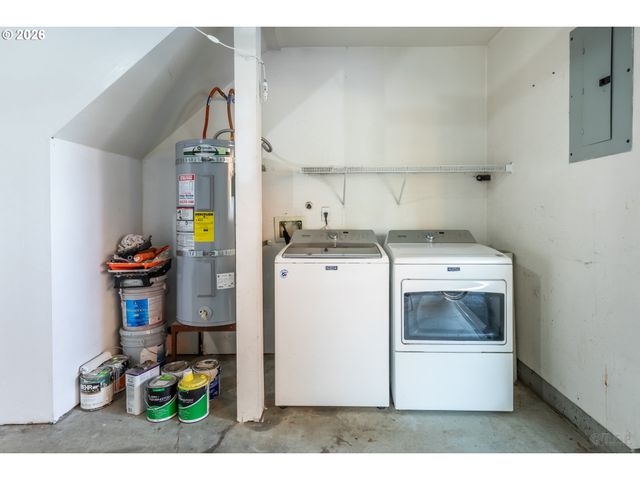 6621 N COLUMBIA Way, Portland, OR 97203