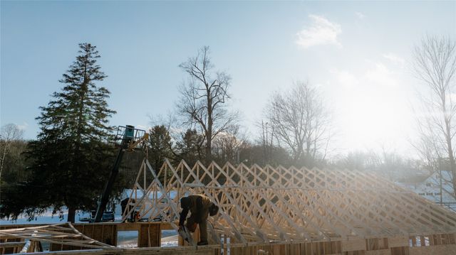 425 E PLEASANT Street, Corry, PA 16407