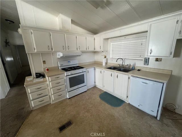 5700 W Wilson 51, Banning, CA 92220