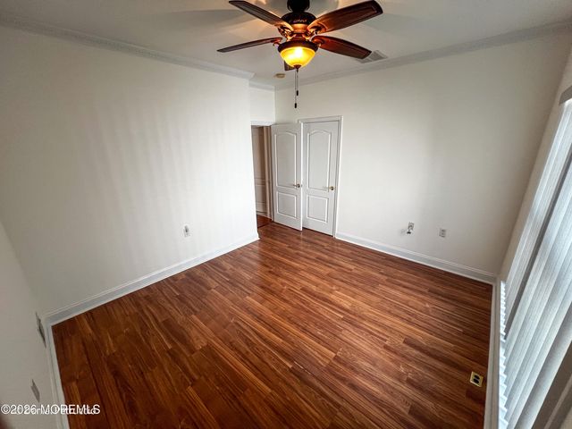 4 Salter Court, Manalapan, NJ 07726