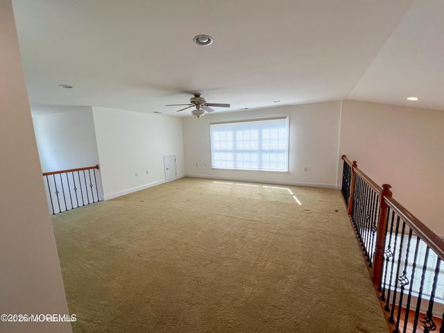 4 Salter Court, Manalapan, NJ 07726