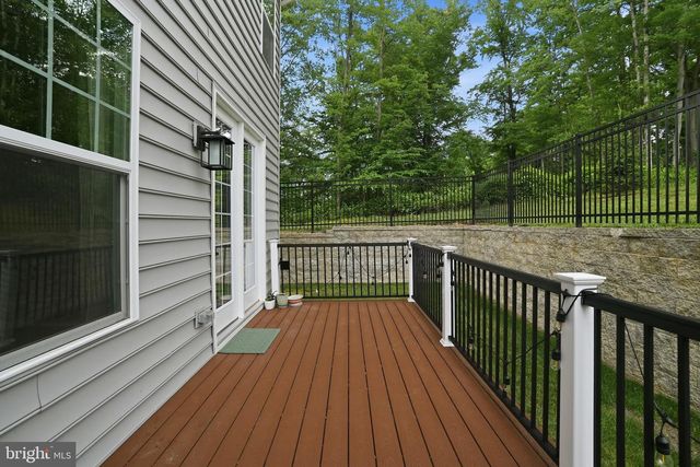 411 W PONDS EDGE DR, Media, PA 19063