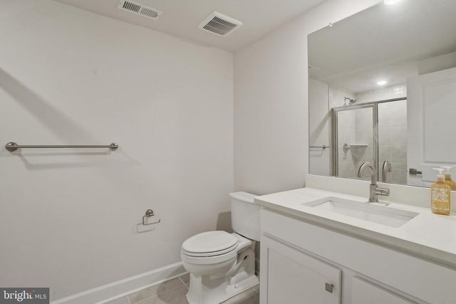 411 W PONDS EDGE DR, Media, PA 19063