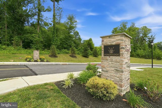 411 W PONDS EDGE DR, Media, PA 19063