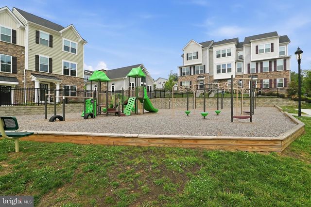 411 W PONDS EDGE DR, Media, PA 19063