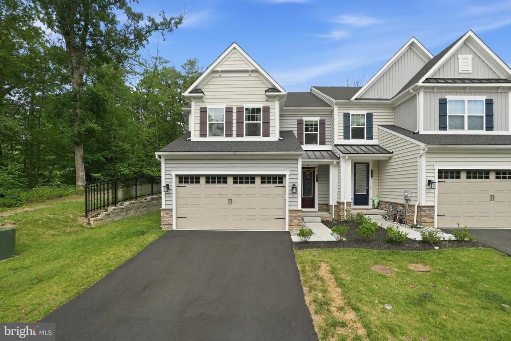 411 W PONDS EDGE DR, Media, PA 19063