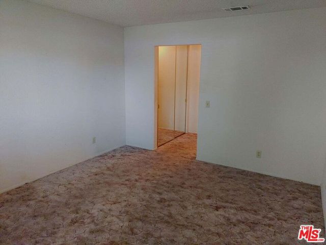 2825 Dartmouth Drive, Lancaster, CA 93536