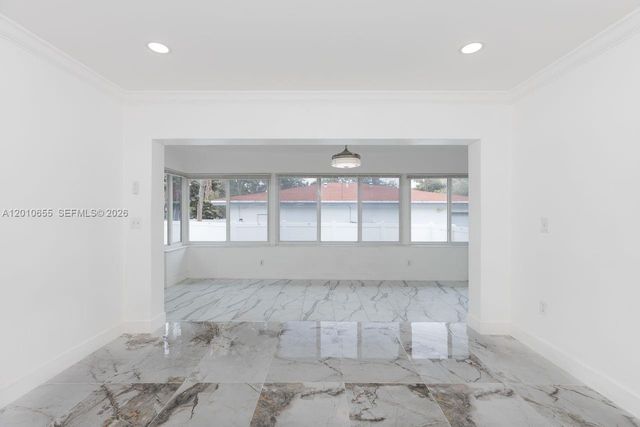15925 NE 18th Avenue, North Miami Beach, FL 33162