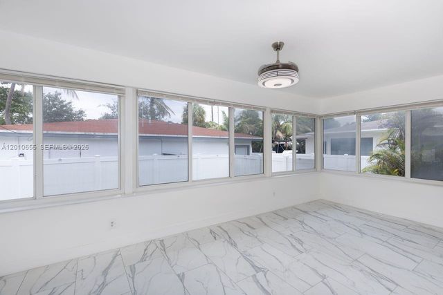 15925 NE 18th Avenue, North Miami Beach, FL 33162