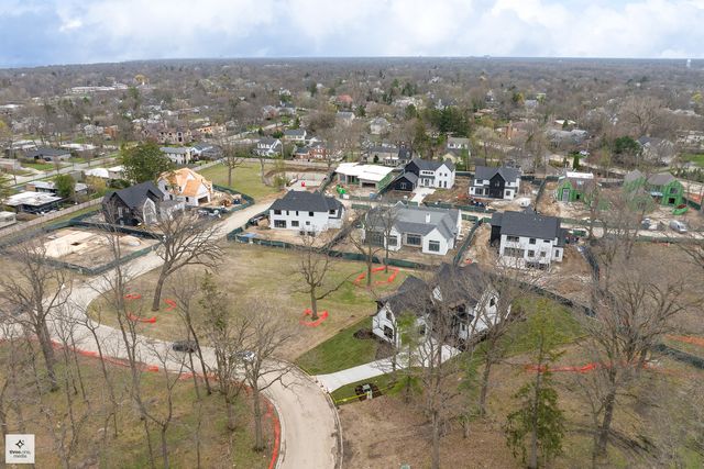 390 Forest Edge Drive, Glencoe, IL 60022