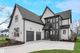 390 Forest Edge Drive, Glencoe, IL 60022