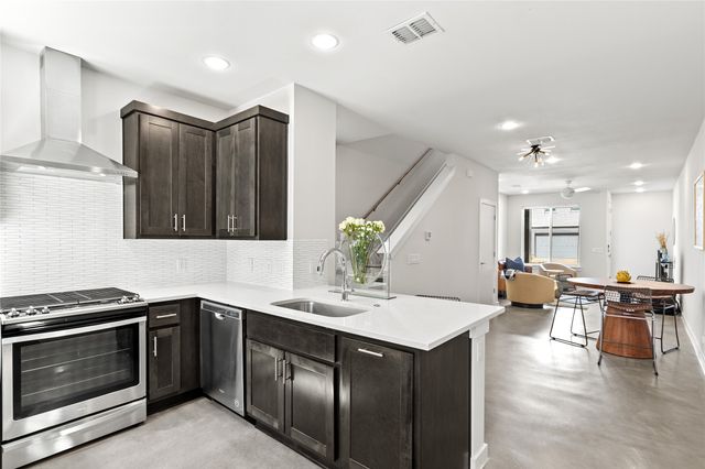 1228 Clifftop Lane, Dallas, TX 75208