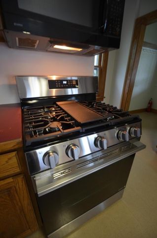 853 Oxley Road, Grandview Heights, OH 43212