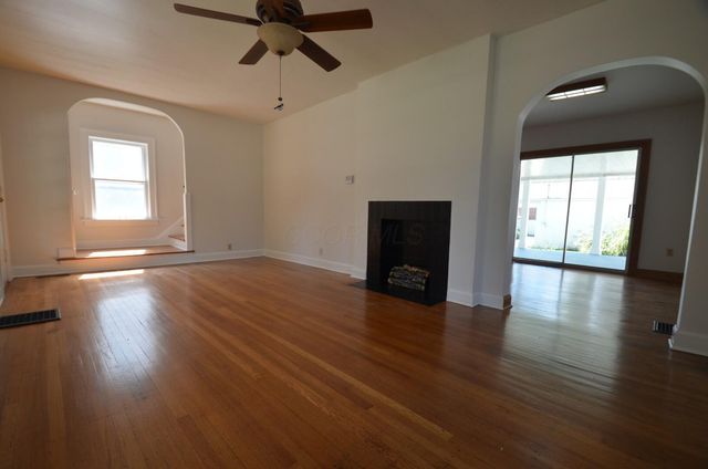 853 Oxley Road, Grandview Heights, OH 43212