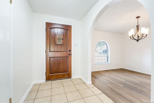 15322 Delachaise, San Antonio, TX 78232