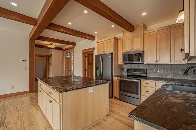 1940 Soda Mountain Road, Ashland, OR 97520