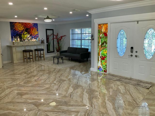 10477 NW 4th Street, Coral Springs, FL 33071