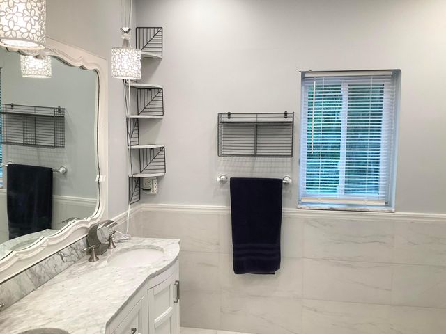 10477 NW 4th Street, Coral Springs, FL 33071