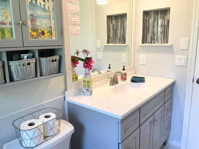 10477 NW 4th Street, Coral Springs, FL 33071