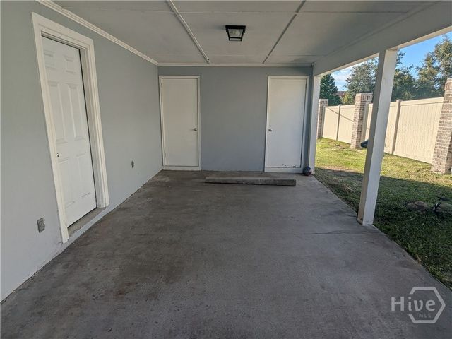 7203 Van Buren Avenue, Savannah, GA 31406