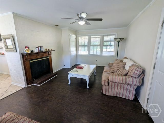 7203 Van Buren Avenue, Savannah, GA 31406