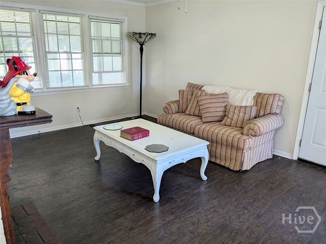 7203 Van Buren Avenue, Savannah, GA 31406