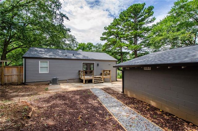 729 Sunnybrook Drive, Decatur, GA 30033