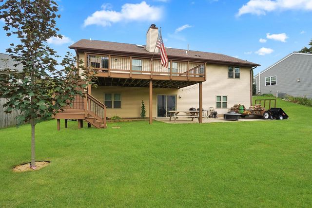 1109 Spruce STREET, West Bend, WI 53090