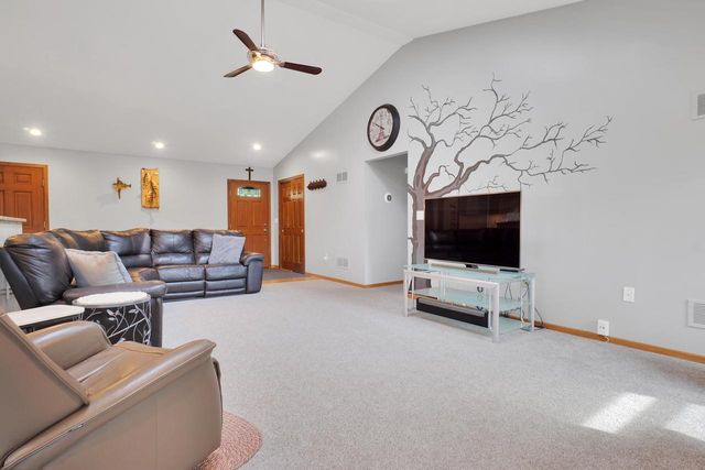 1109 Spruce STREET, West Bend, WI 53090