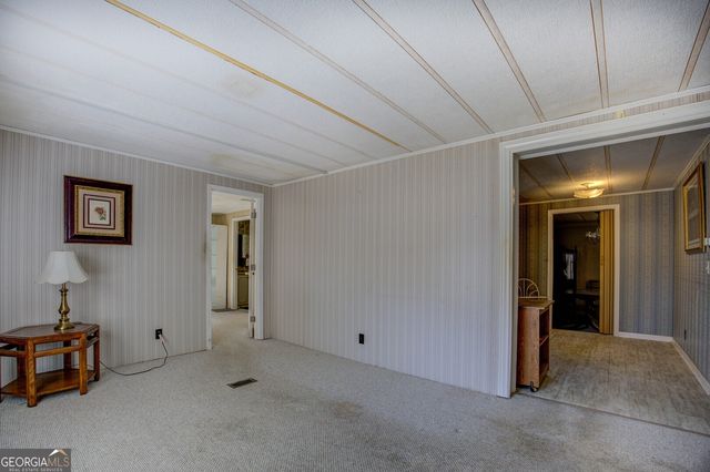 3825 N Goddard Road, Lithonia, GA 30038