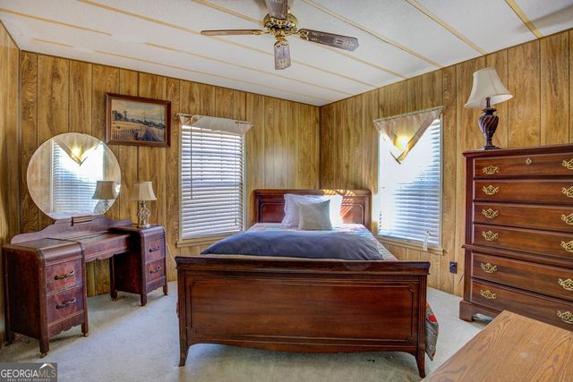 3825 N Goddard Road, Lithonia, GA 30038