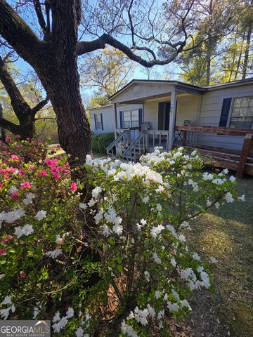 3825 N Goddard Road, Lithonia, GA 30038
